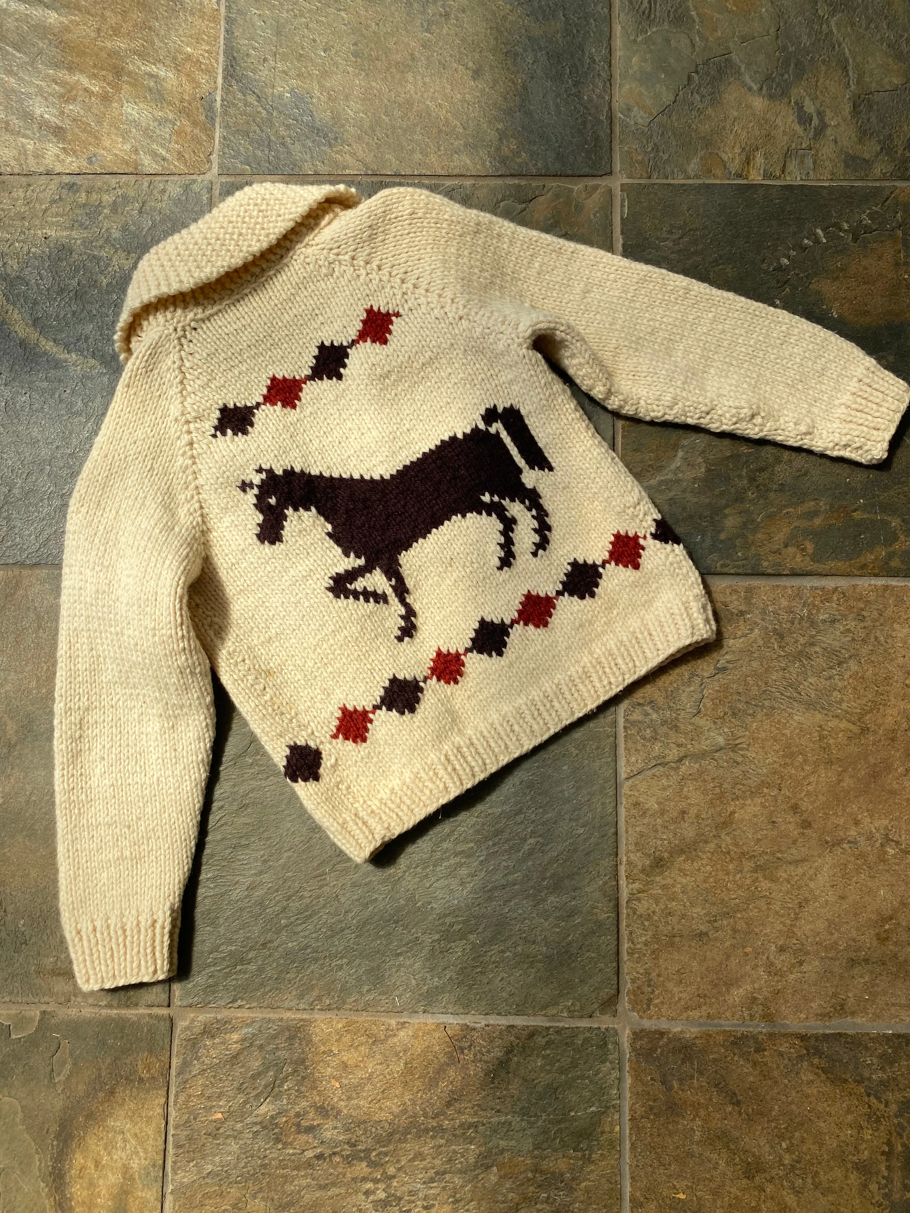 60s/70s Hand Knit Horse Shawl Sweater