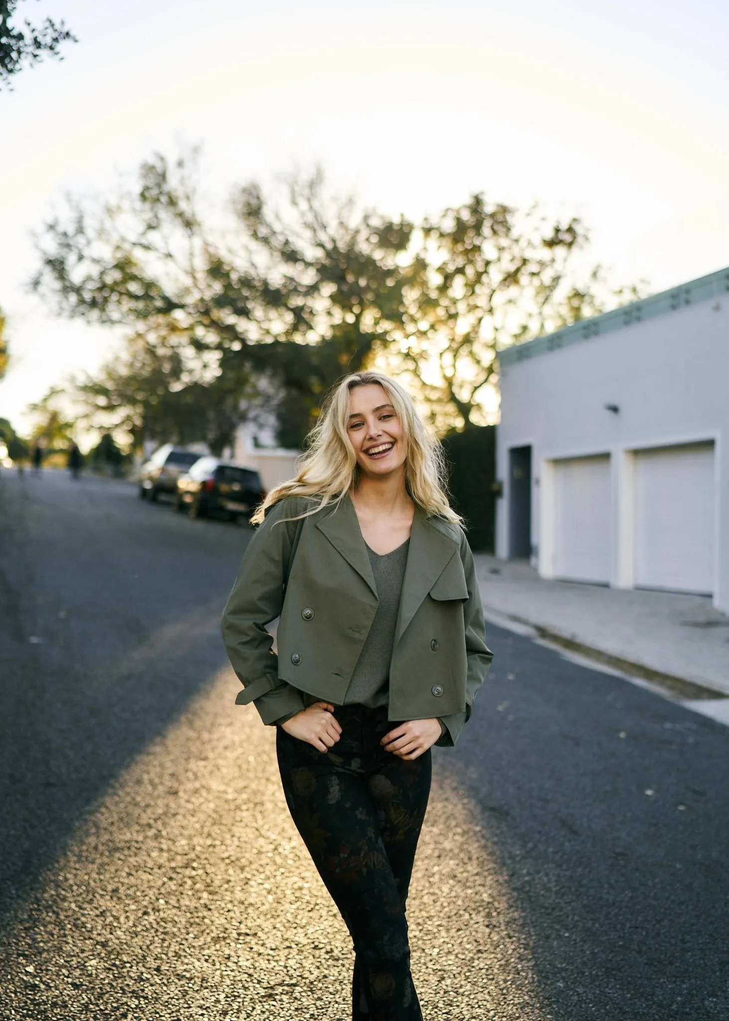 Cropped Trench Coat in Khaki