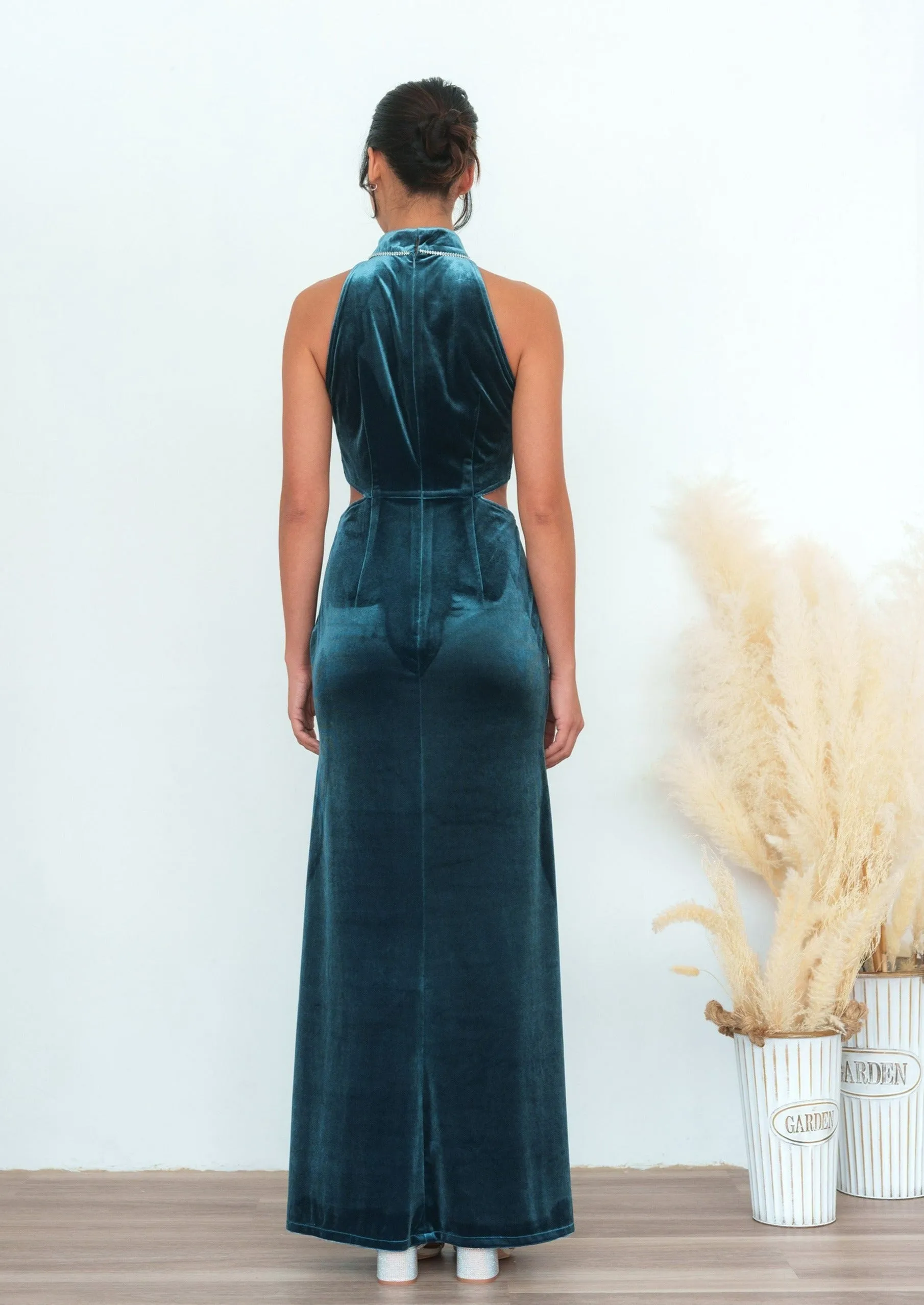 Holly Cut-Out Velvet Maxi Qipao (Blue Grey)