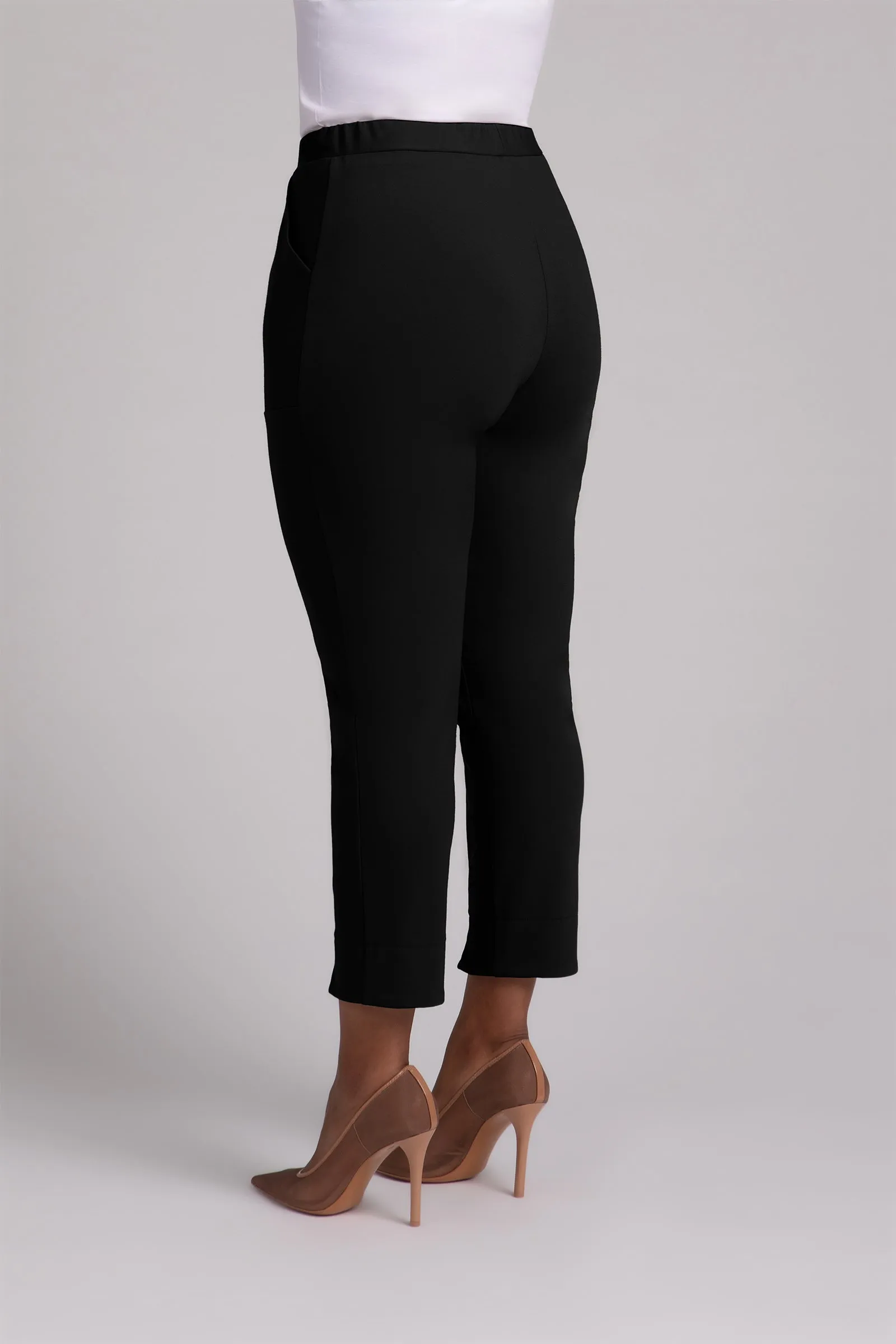 Ponte Hepburn Ankle Pant | Black