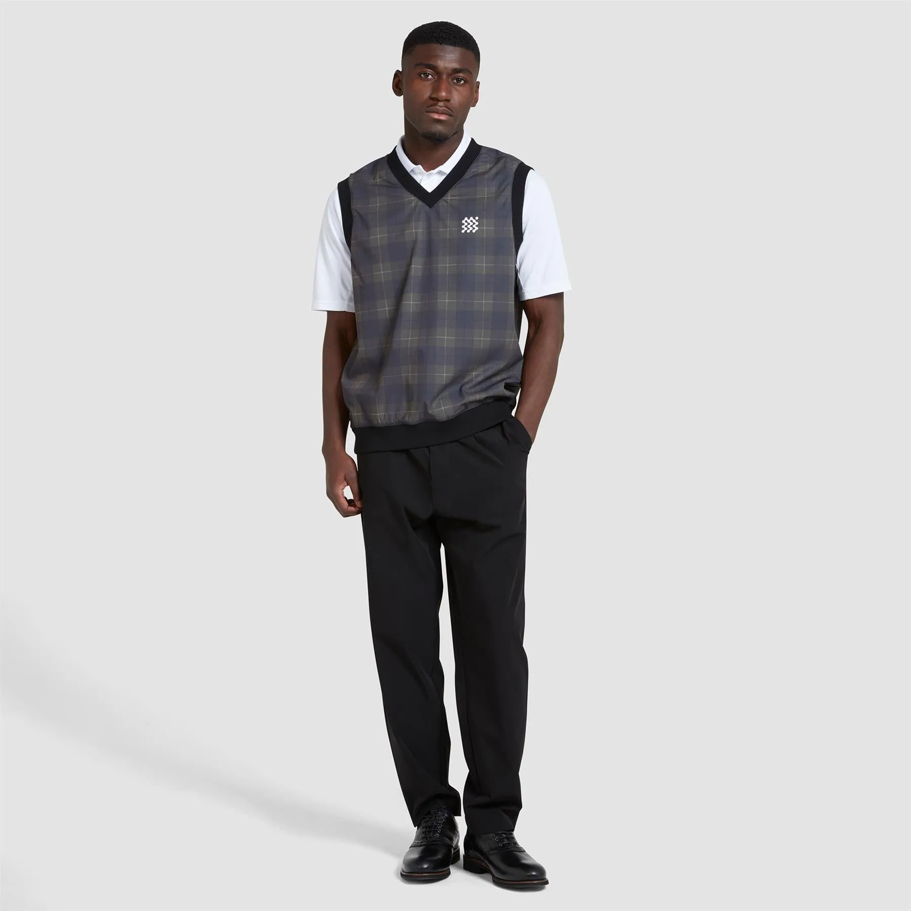 Reversible Legacy V-Neck Gilet Black Check - 2024